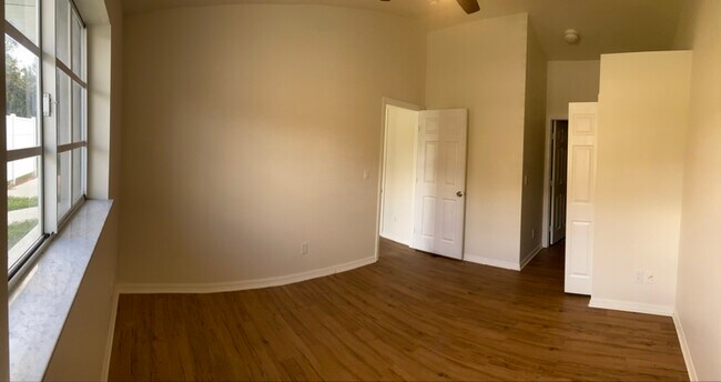 Building Photo - 4605 28th St SW