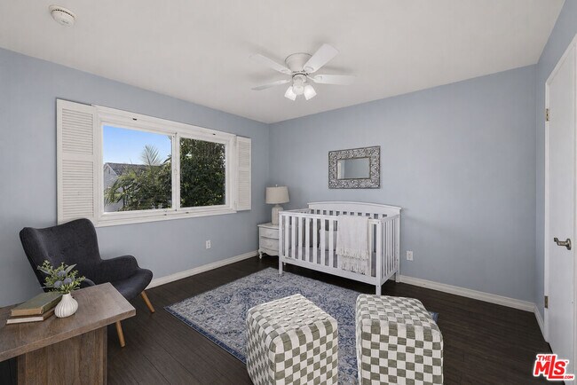 Building Photo - 5507 Bluebell Ave