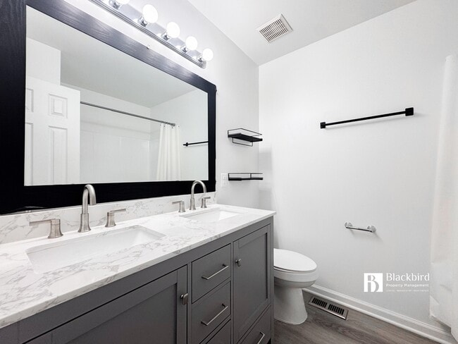 Building Photo - 2449 Sagewood Ct
