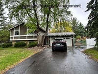 Building Photo - Eden Prairie Single Family Home, Fenced Yard, 2 Car Garage, Dishwasher W/D