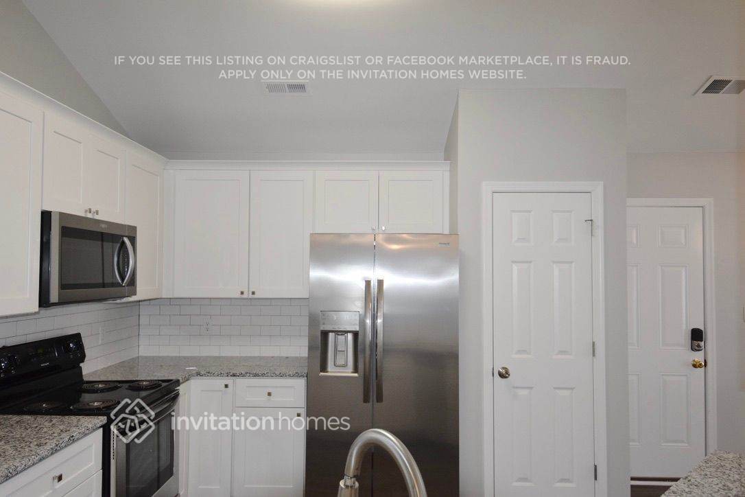 Building Photo - 5314 Woodhollow Rd