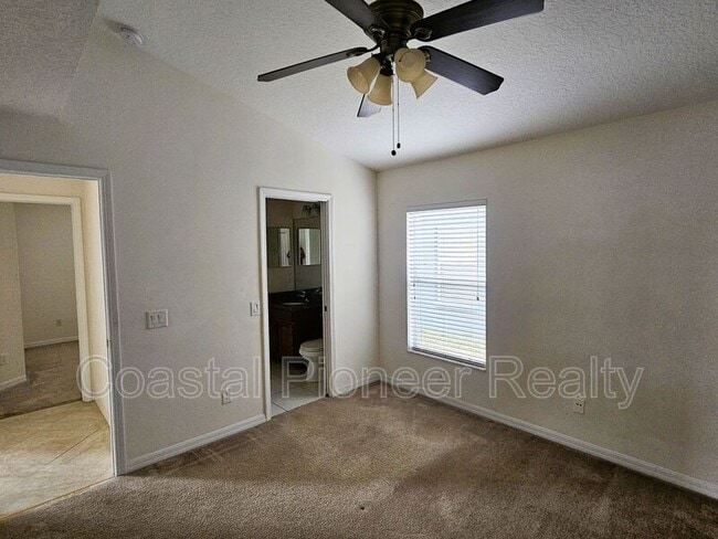 Building Photo - 3220 Clover Blossom Cir