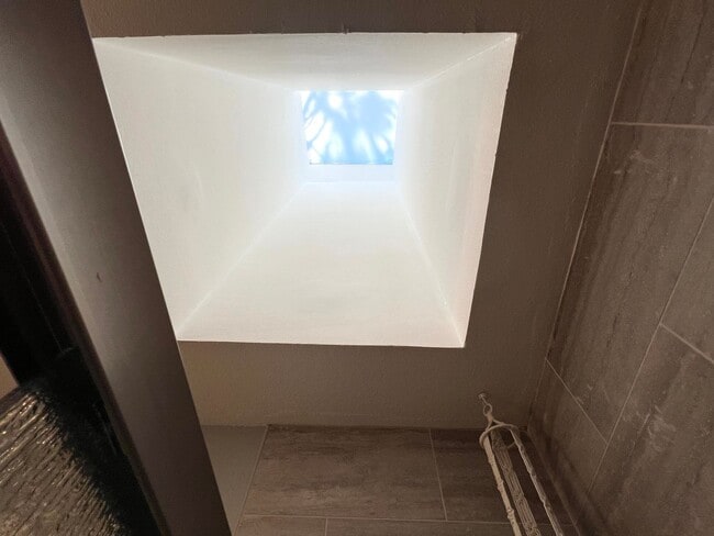 Building Photo - Two Stories, 2 Bedrooms 1.5 Baths Condo for Rent in Central Austin, Downtown, S Lamar and Hwy 290