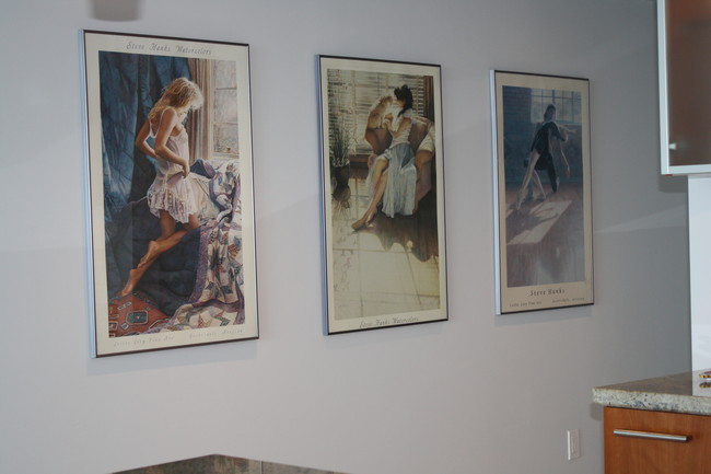 Steve Hanks Art - 185 SW 7th St