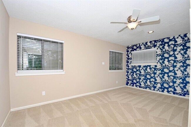 Building Photo - 41 Sweetleaf Ct