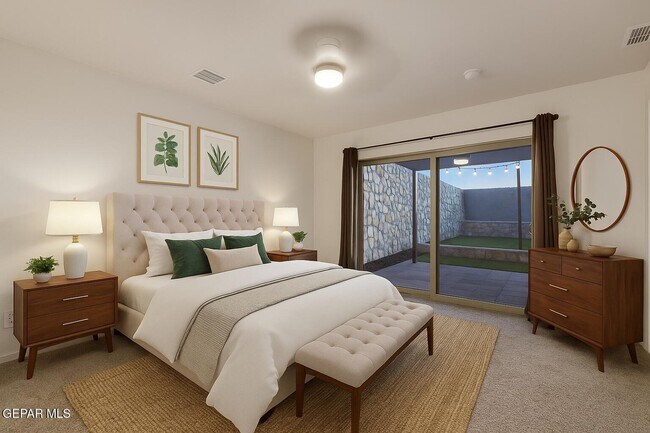 Building Photo - 4016 Camelot Heights Dr