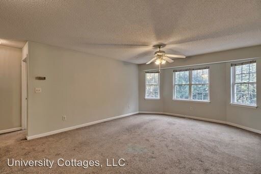 Building Photo - 818 College Ave