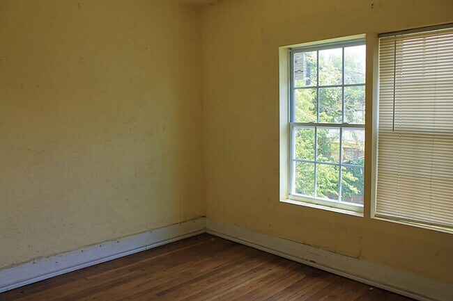 Building Photo - 2908 Truxillo St
