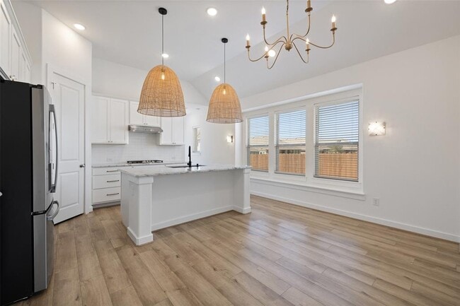 Building Photo - 22609 Bristlegrass Ln