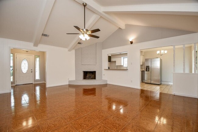 Building Photo - 12314 Plumpoint Dr