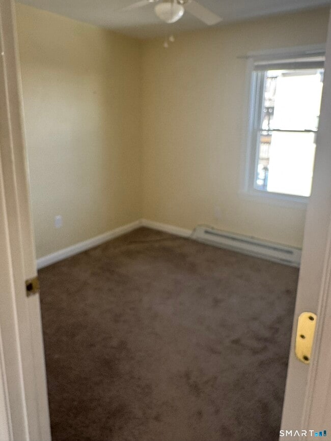 Building Photo - 81 Mechanic St