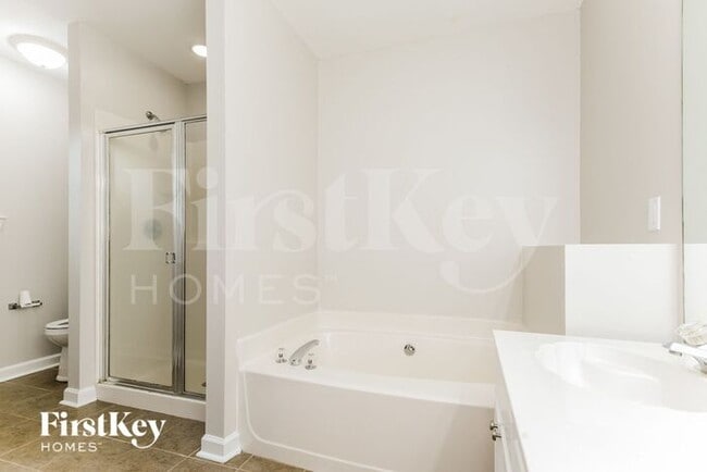 Building Photo - 12137 Moonshadow Ln