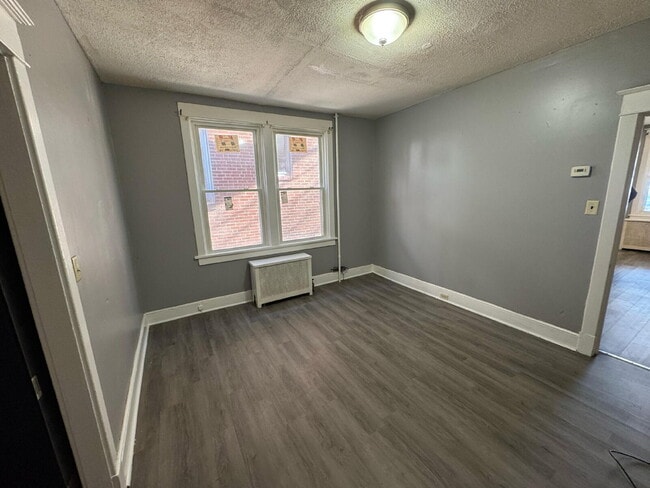 Building Photo - 1818 Walnut St