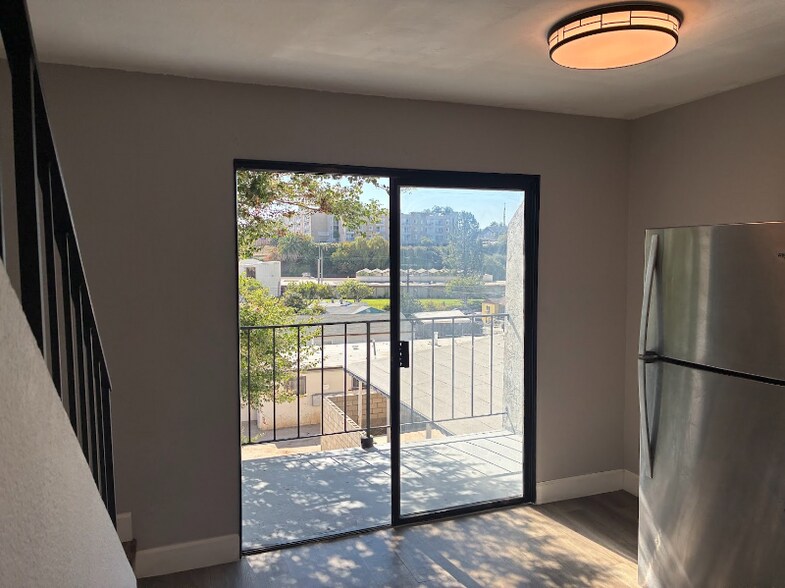 Building Photo - 4331 53rd St