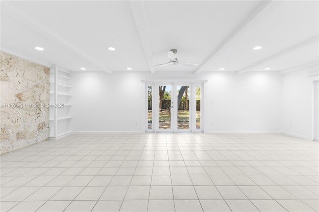 Building Photo - 16412 SW 74th Ct