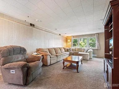 Building Photo - 730 Linden Ave