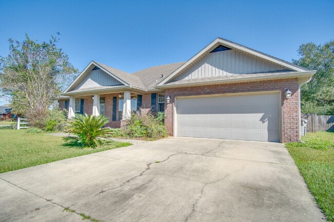 Building Photo - Hickory Hill Rental with Granite Counters,...