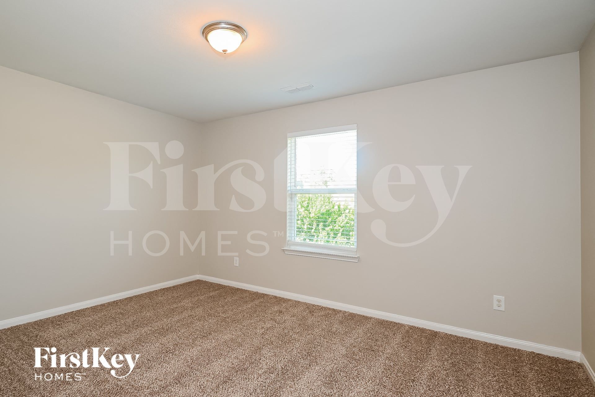 Building Photo - 14281 Bridgeview Ln