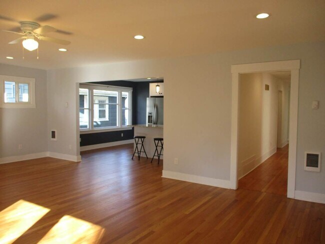 Building Photo - 505 N L St
