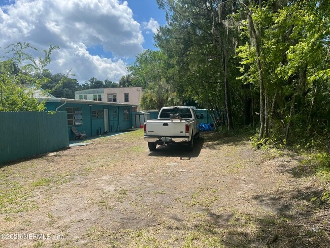 Building Photo - 1181 US-17