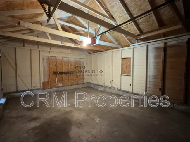 Building Photo - 909 W Virginia Ave