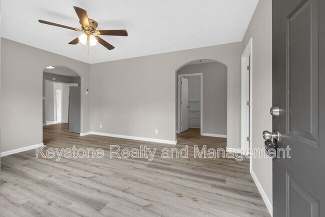 Building Photo - 103 Cayce Ave
