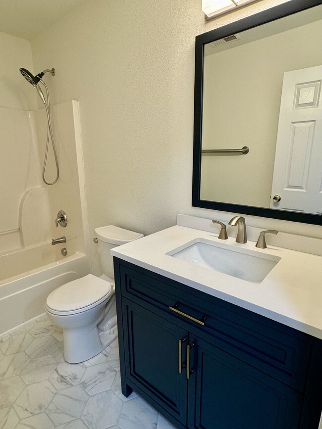 Building Photo - Fresh and Clean, Very Cute Home for Rent n...