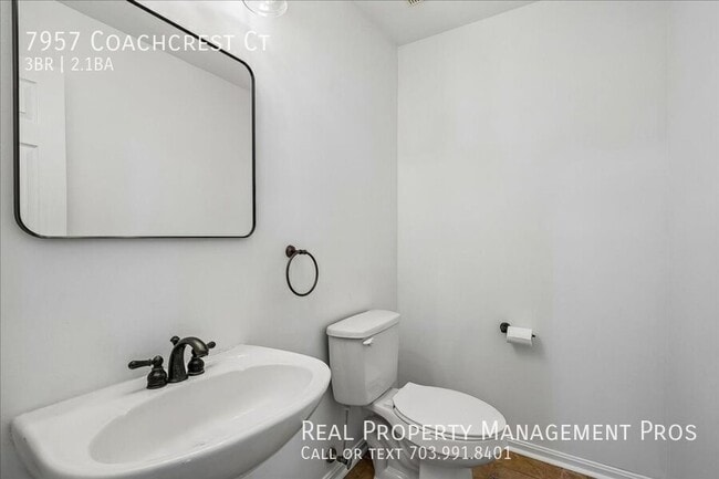 Building Photo - 7957 Coachcrest Ct