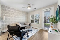 Building Photo - 12595 Windy Pointe Lp