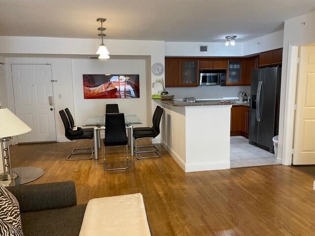 Building Photo - 2080 S Ocean Dr