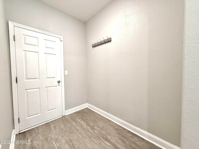 Building Photo - 12357 Sea Island Dr