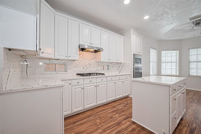 Building Photo - 2927 Cambry Crossing Ct