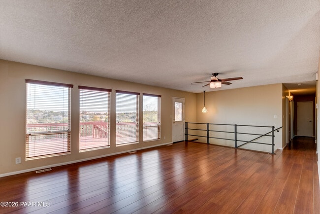 Building Photo - 2375 Shinnery Ln