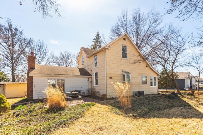 Building Photo - 9901 Arthur Ln