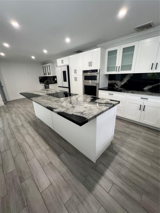 Building Photo - 140 Pocatella St