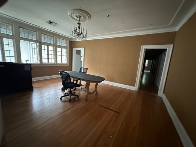 Building Photo - 7209 St Charles Ave