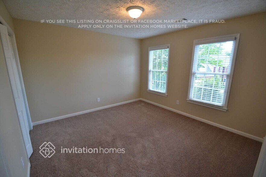 Building Photo - 2601 Dreux Ct