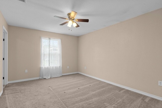 Building Photo - 803 S Dallas St