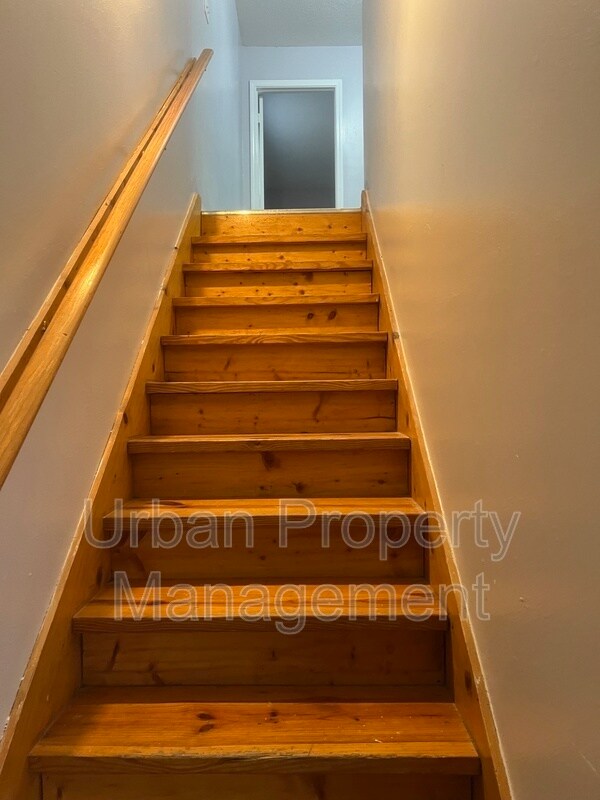 Building Photo - 1623 Orr St