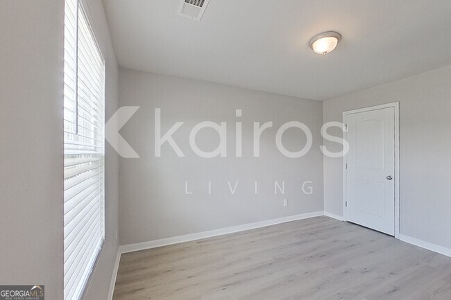 Building Photo - 454 Kildare Wy