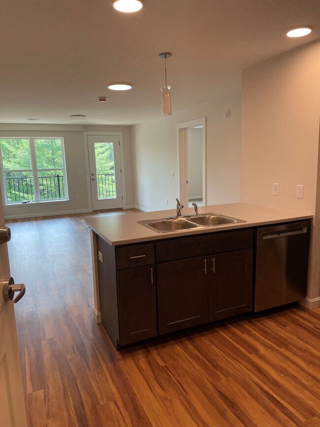 Building Photo - Village at Autumn Pond II: Newly Construct...
