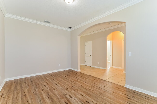 Building Photo - 3209 Olivia Breeze Dr
