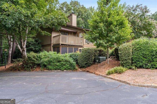 Building Photo - 1004 Dunbar Dr