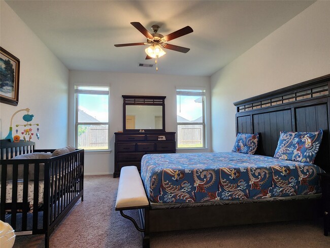 Building Photo - 31322 Whitfield Ct