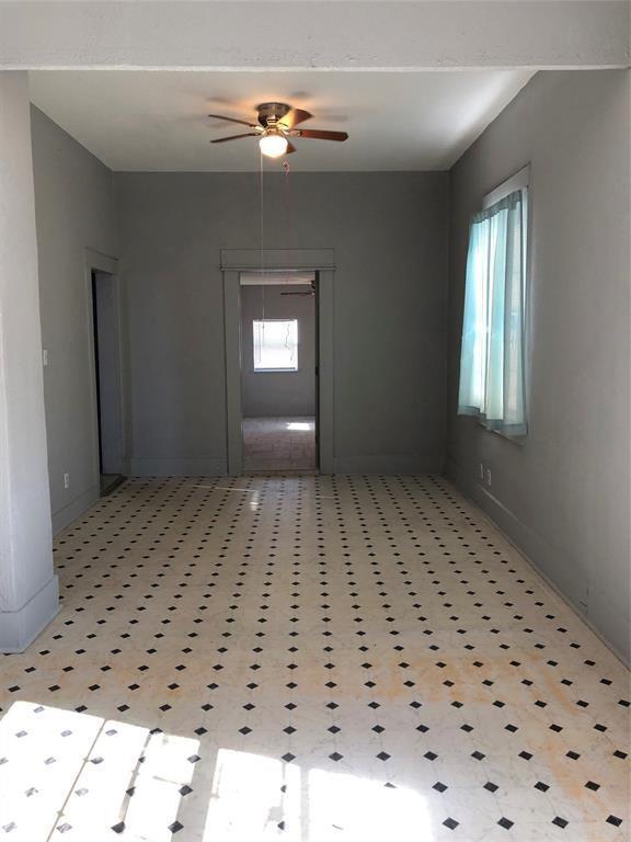 Building Photo - 712 40th St