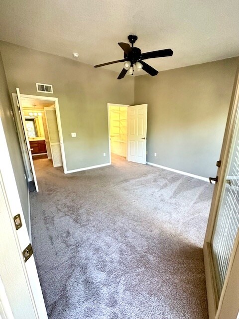 Building Photo - 9934 E Carolina Cir