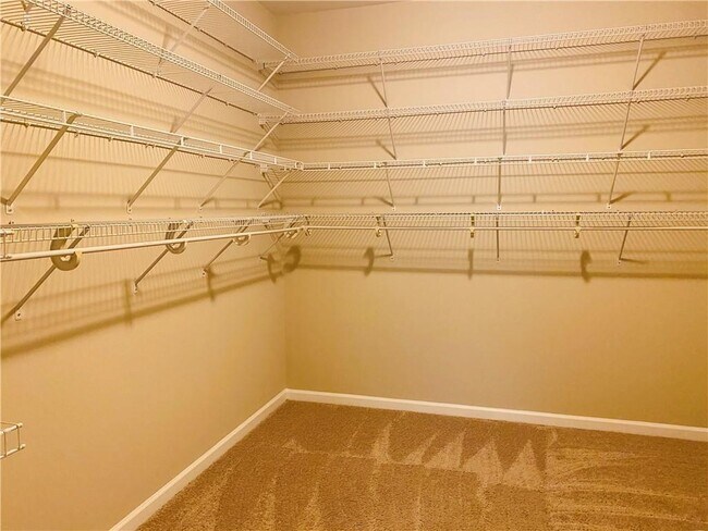 Building Photo - 12866 Deer Park Ln