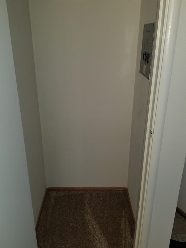 Building Photo - 1738 Fourth St