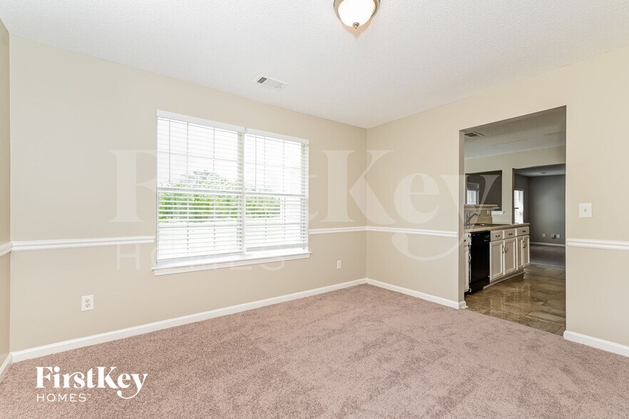 Building Photo - 1659 Deer Crossing Way