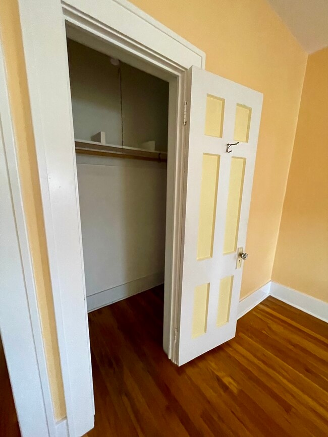 Building Photo - Girard UNM